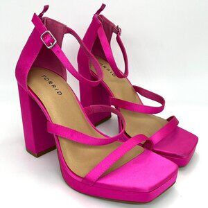 Torrid Bright Fuchsia Pink High Heels - Size 8WW